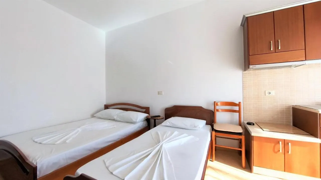 Vila Laguna Ksamil Albania